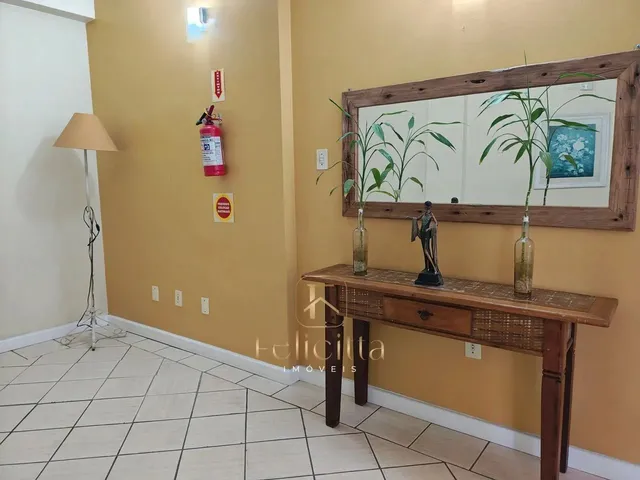 Imagem 11: Apartamento com 02 Dormitórios no Bairro Coqueiros em Florianópolis/Sc