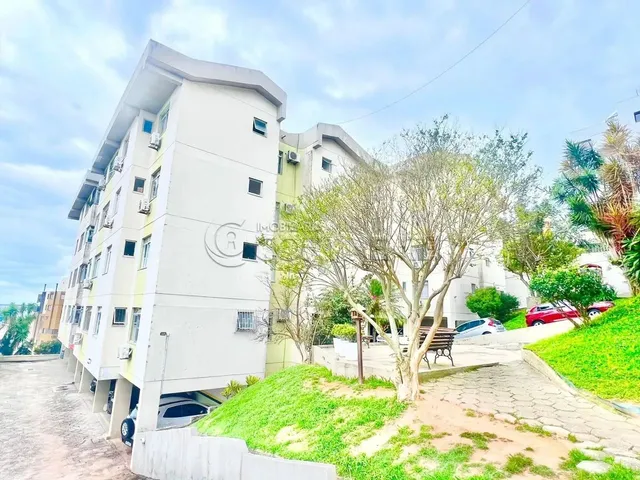 Imagem 11: Apartamento À Venda em Coqueiros - 02 Dormitórios - Sala Espaçosa - Garagem Coberta