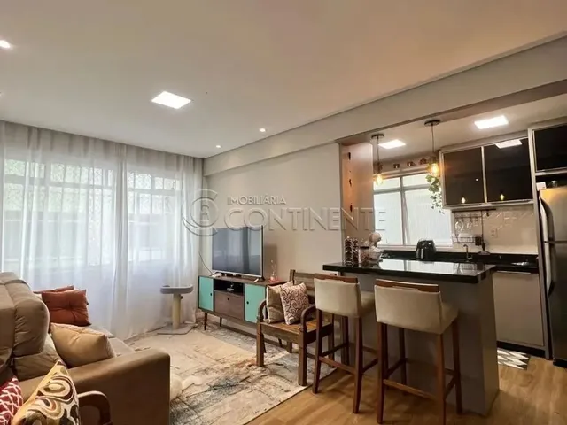 Imagem 13: Apartamento À Venda em Coqueiros - 02 Dormitórios - Sala Espaçosa - Garagem Coberta