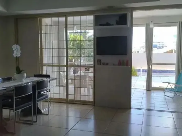 Imagem 11: Casa com 5 Dormitórios, 2 Garagens - Coqueiros