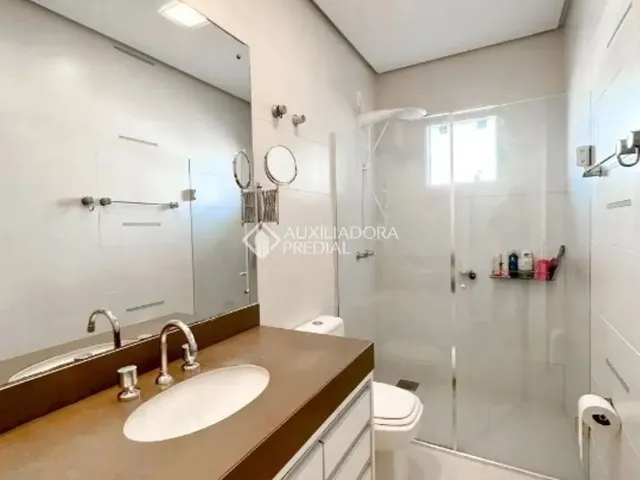 Imagem 9: 477 Metros Quadrados com 3 Suites no Canto