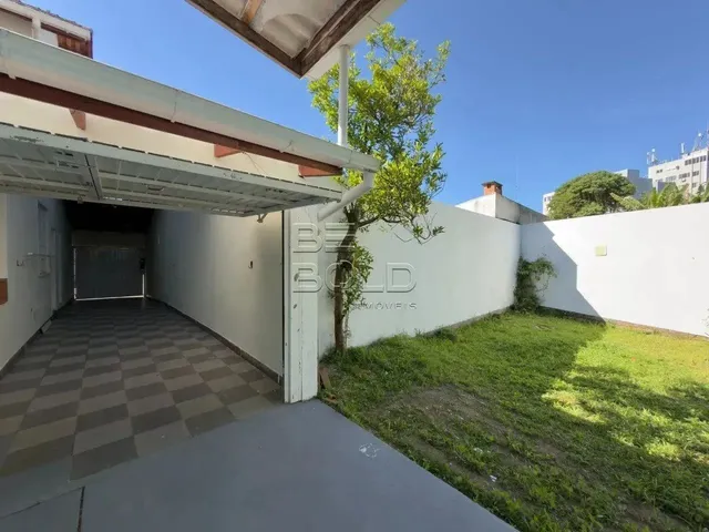Imagem 5: Casa 3 Dormitórios com Quintal e Edícula no Bairro Itaguaçu