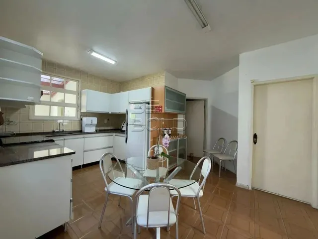 Imagem 10: Casa 3 Dormitórios com Quintal e Edícula no Bairro Itaguaçu