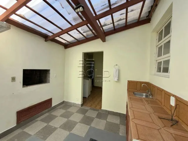 Imagem 8: Casa 3 Dormitórios com Quintal e Edícula no Bairro Itaguaçu