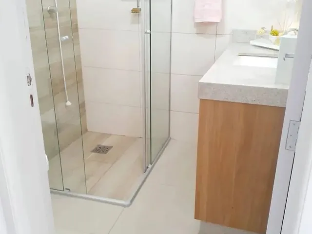 Imagem 5: Apartamento com 3 Quartos À Venda em Florianópolis! Semi Mobiliado e 1 Vaga de Garagem