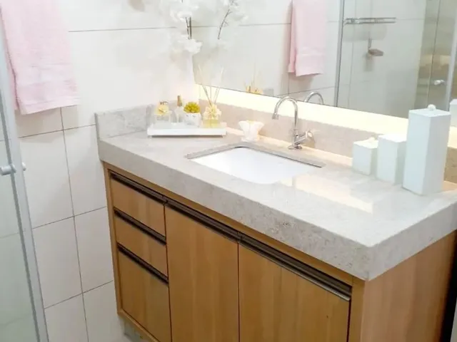Imagem 7: Apartamento com 3 Quartos À Venda em Florianópolis! Semi Mobiliado e 1 Vaga de Garagem