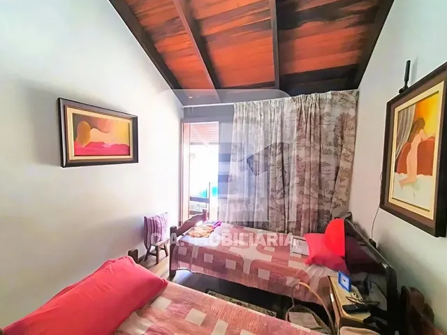 Imagem 13: Casa de 4 Dormitórios À Venda no Abraão