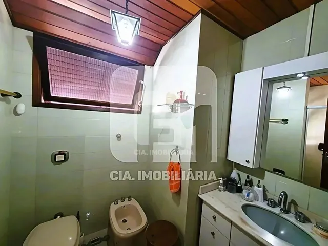 Imagem 8: Casa de 4 Dormitórios À Venda no Abraão