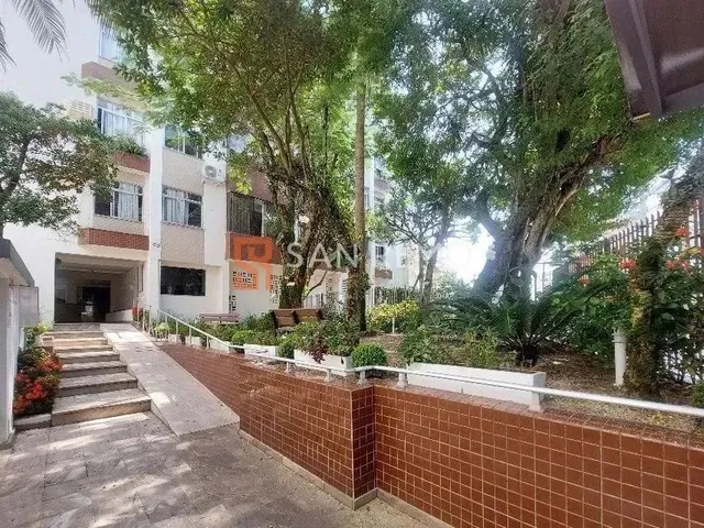 Imagem: Apartamento À Venda em Coqueiros de 2 Dormitórios!