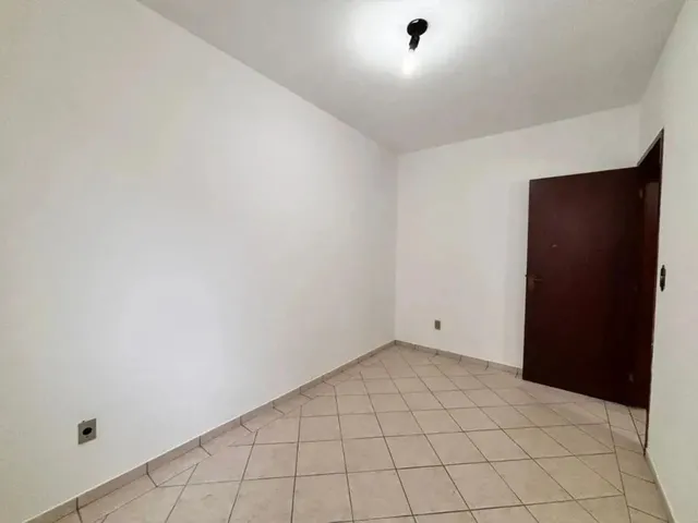 Imagem 5: Apartamento Térreo de 2 Quartos 73M² - Abraão - Est