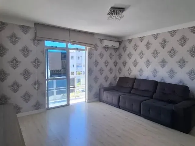 Imagem: Apartamento com 3 Quartos em Florianópolis!