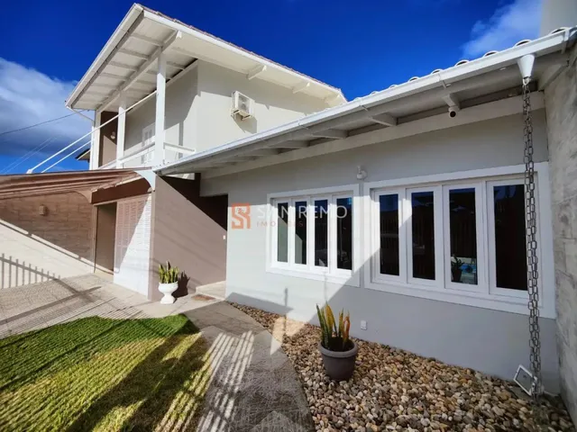 Imagem 3: Capoeiras Casa com 4 dormitórios