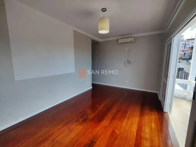 Imagem 5: Capoeiras Casa com 4 dormitórios