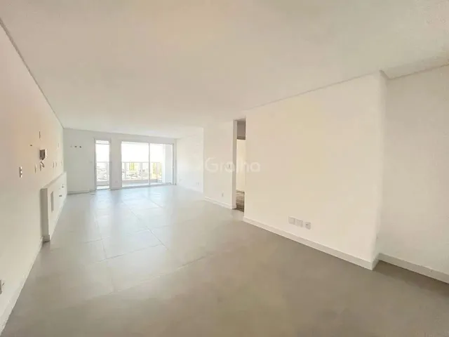 Imagem 1: Apartamento de 124M² com 3 Suítes no Bairro Canto em Florianópolis