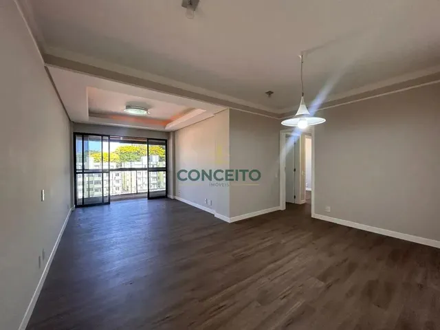 Imagem 10: Apartamento a Venda com 3 Quartos Sendo 1 Suíte no Bairro Estreito em Florianópolis