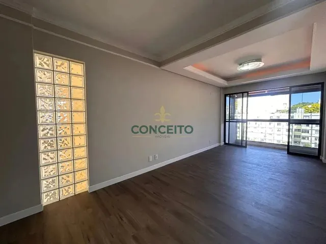 Imagem 7: Apartamento a Venda com 3 Quartos Sendo 1 Suíte no Bairro Estreito em Florianópolis