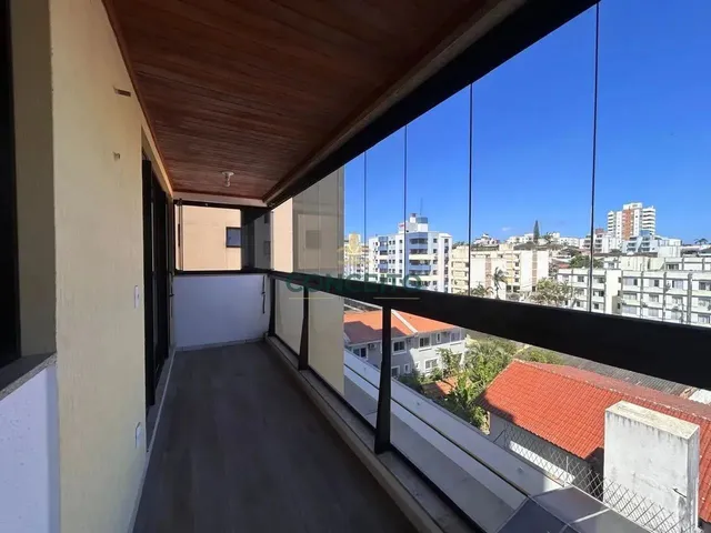 Imagem 5: Apartamento a Venda com 3 Quartos Sendo 1 Suíte no Bairro Estreito em Florianópolis