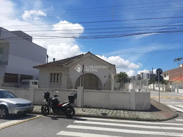 Imagem 1: Casa Residencial À Venda no Balneário com 300 M² e 3 Dormitórios/Quartos Disponíveis