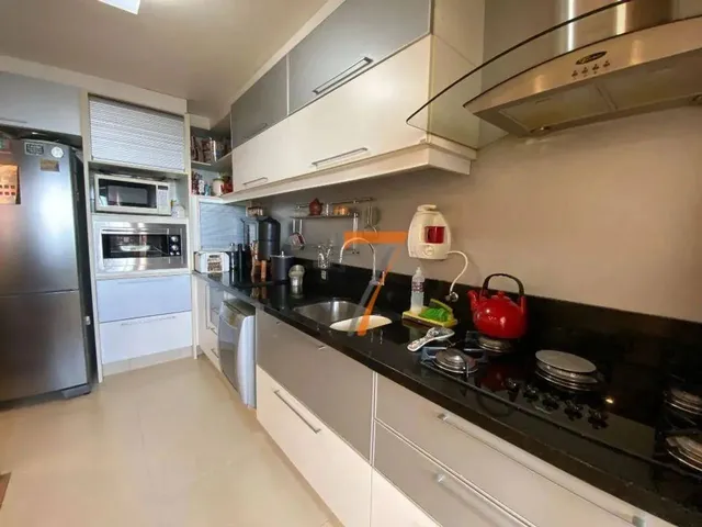 Imagem 10: Cobertura com 3 Dormitórios À Venda, 203 M² por R$ 1.900.000,00 - Estreito