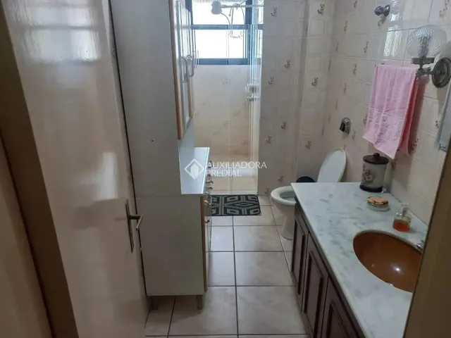 Imagem 3: Apartamento À Venda em Coqueiros com 3 Dormitórios e 96 M² de Área Útil Disponível