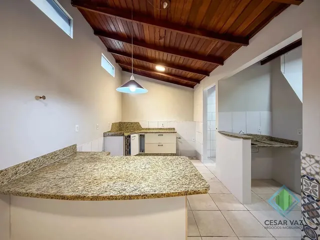 Imagem 13: Imóvel para Venda com 155 Metros Quadrados com 2 Quartos em Capoeiras - Florianópolis
