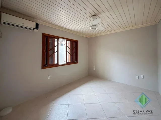 Imagem 6: Imóvel para Venda com 155 Metros Quadrados com 2 Quartos em Capoeiras - Florianópolis