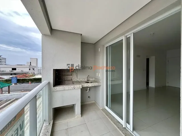 Imagem 3: Apartamento para Venda em Florianópolis, Capoeiras, 2 Dormitórios, 1 Suíte, 2