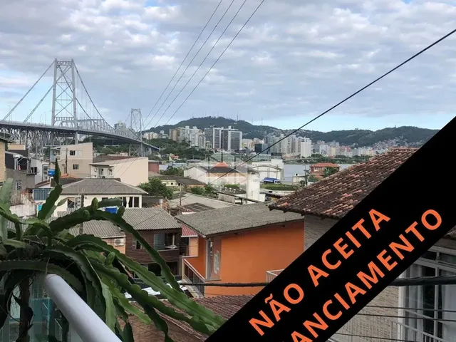 Imagem: Casa com 2 Quartos/Dormitórios no Bairro