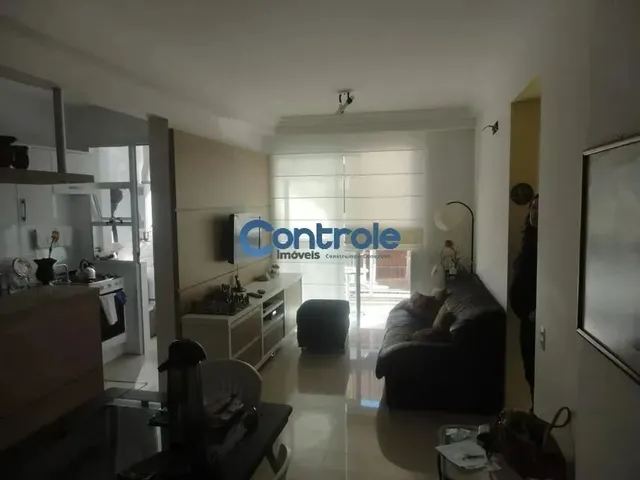 Imagem 4: Imóvel para Venda com 64 Metros Quadrados com 2 Quartos em Coqueiros - Florianópolis