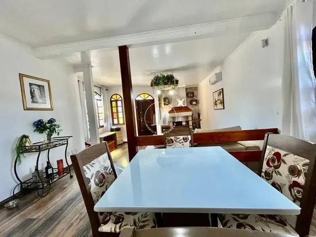 Imagem 14: Casa 4 Quartos com 1 Suíte e 232M² - Jardim Atlântico - Est
