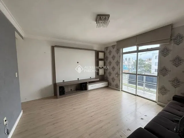 Imagem 15: Apartamento em Capoeiras 3 Dormitorios Sendo 1 Suite, 2 Vagas Cobertas e Livres