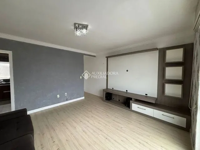 Imagem 3: Apartamento em Capoeiras 3 Dormitorios Sendo 1 Suite, 2 Vagas Cobertas e Livres