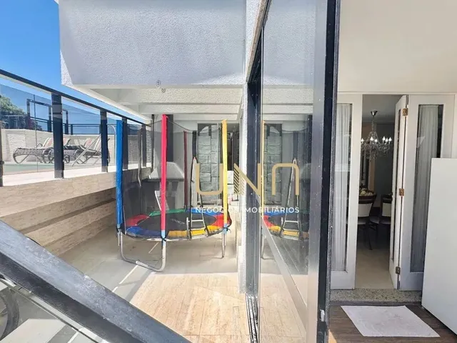 Imagem 7: Cobertura com 3 Dormitórios À Venda, 245 M² por R$ 1.600.000,00 - Estreito