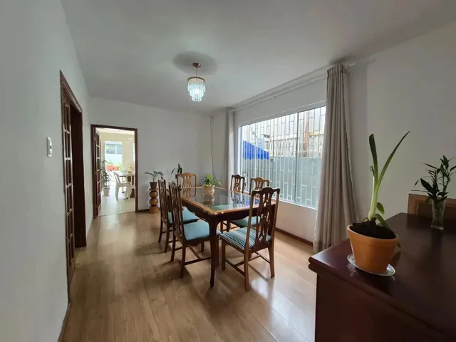 Imagem 8: Ampla Casa com 4 Dormitórios, Sendo 1 Suíte com Hidromassagem em Capoeiras