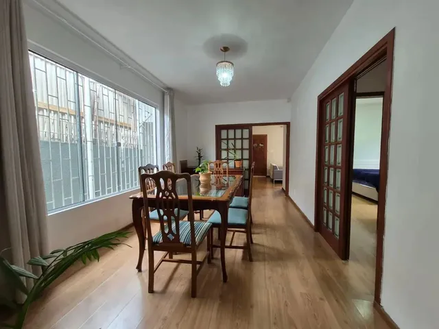 Imagem 14: Ampla Casa com 4 Dormitórios, Sendo 1 Suíte com Hidromassagem em Capoeiras