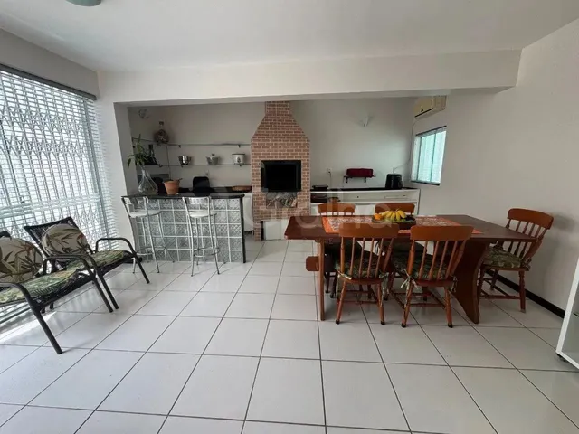 Imagem 8: Casa para Venda em Florianópolis, Itaguaçu, 3 Dormitórios, 2 Suítes, 5 Banheiros, 4