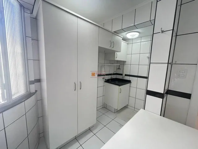 Imagem 9: Apartamento 5 Dormitórios no Bairro Itaguaçu
