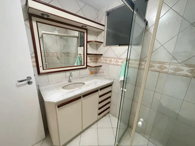 Imagem 2: Apartamento 5 Dormitórios no Bairro Itaguaçu