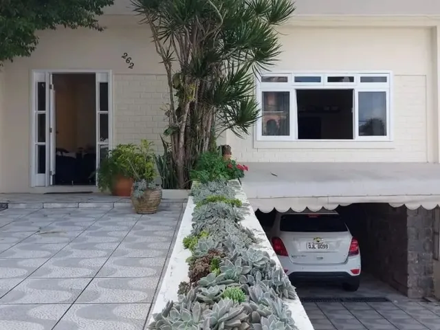 Imagem: Casa À Venda com 4 Quartos 4 Suítes, 320,88M²