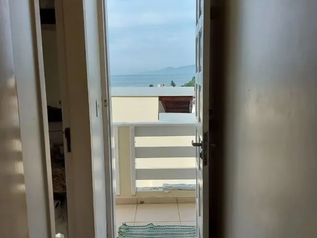 Imagem 13: Casa À Venda com 4 Quartos 4 Suítes, 320,88M² em Coqueiros Florianópolis