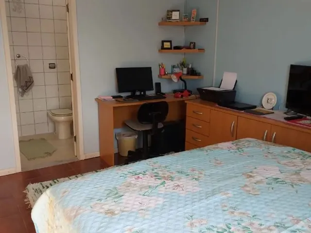 Imagem 3: Casa À Venda com 4 Quartos 4 Suítes, 320,88M² em Coqueiros Florianópolis