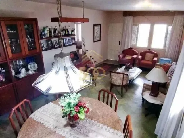 Imagem 2: Residencial Casa com 3 Dormitório(S) Sendo 3 Suíte(S) no Bairro Estreito Florianópoli