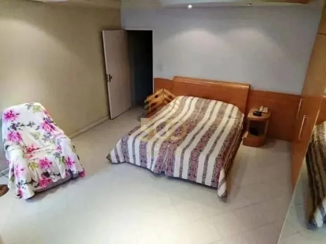 Imagem 3: Residencial Casa com 3 Dormitório(S) Sendo 3 Suíte(S) no Bairro Estreito Florianópoli