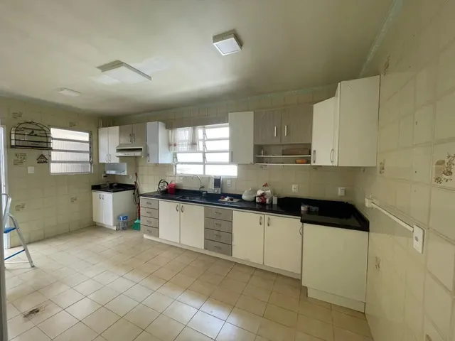 Imagem 8: Casa com 4 Quartos À Venda em Capoeiras, Terraço e 4 Vagas - Florianópolis