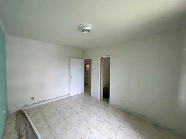 Imagem 7: Casa com 4 Quartos À Venda em Capoeiras, Terraço e 4 Vagas - Florianópolis