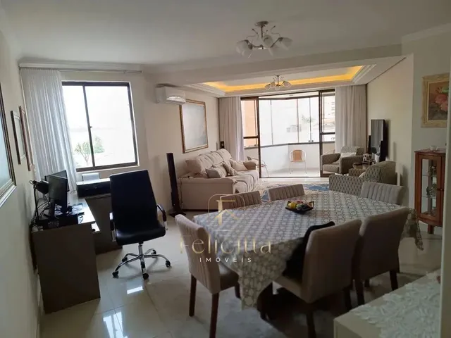Imagem: Amplo Apartamento À Venda em Florianópolis