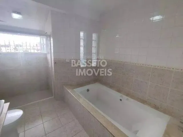 Imagem 5: Casa 4 Dormitorios no Bairro Itaguaçu