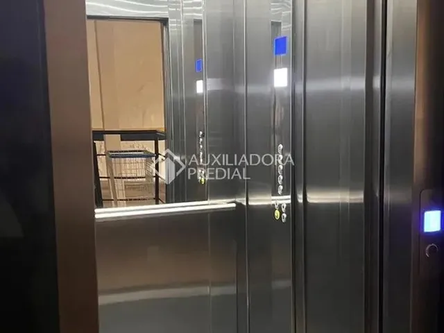 Imagem 7: Apartamento com 2 Quartos À Venda em Capoeiras - Florianópolis - Sc