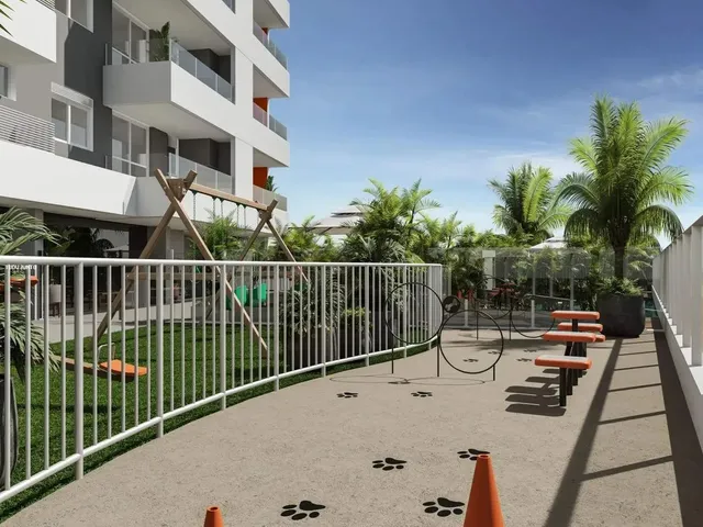 Imagem 3: Apartamento para Venda em Florianópolis, Estreito, 2 Dormitórios, 2 Suítes, 3