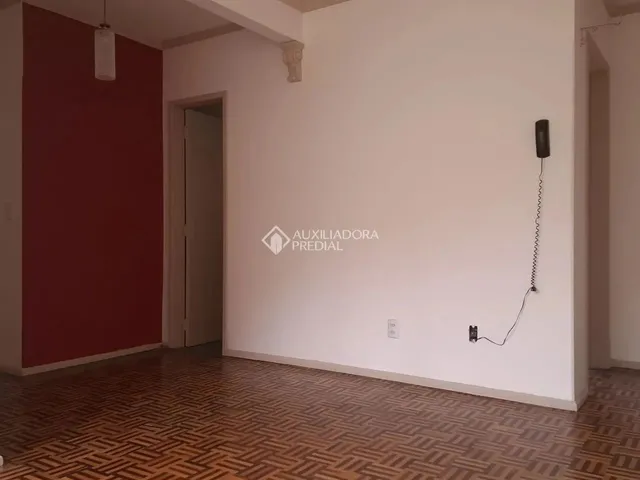 Imagem 8: Excelente Apartamento em Capoeiras -Florianópolis com 3 Dormitórios, 2 Banheiros e 2